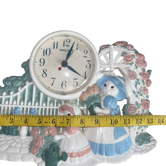 Vintage Homco Quartz Mantel Clock With Charming Victorian Garden Scene - Picture 12 of 16